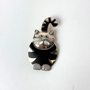 Vintage Cesar Palma 950 Silver Kitty Cat Brooch Pin Inlaid Onyx + MOP Peru Cute - Picture 1 of 10