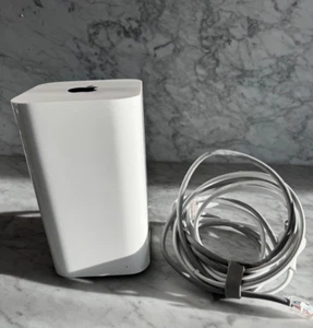 Apple AirPort Extreme A1521 Base Station Dual-Band Wireless Router - Picture 1 of 2