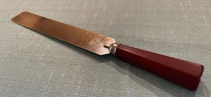 Vintage Rot Bakelit Griff Englishtown Spatel Kuchen Streuer USA Edelstahl - Bild 1 von 9