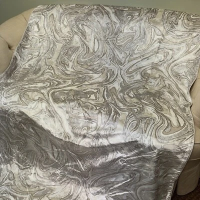 Ручной работы Custom тонкий шелк бархата закончил края серебро белый 54 X 100 плед - Изображение 1 из 4