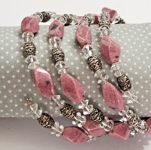 Memory Wire Bracelet Pink Rhodonite Crystals Filligree Silvertone Art Deco Retro - Picture 1 of 4