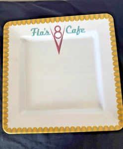 Rare Collectible Flo's V8 Cafe Plate From Disney Dream Cruise - Picture 1 of 4