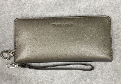 Michael Kors Alex Viaje Grande Cuero Continental Muñequera Billetera Corazón NÍQUEL Foto 1 de 4