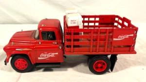 Ertl Coca Cola Stake Truck with Vending Machines & Dolly, Die Cast Metal 1996 - Picture 1 of 10