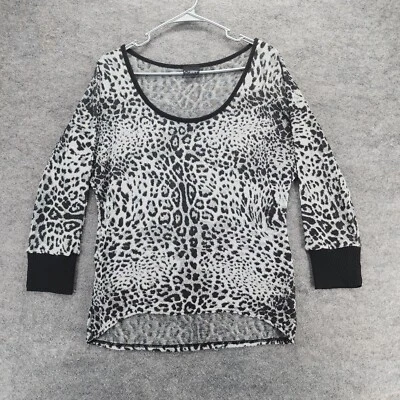 Buckle Daytrip Shirt Womens Large 3/4 Sleeve Gray Silver Cheetah Print - Image 1 of 4