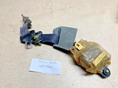 93 94 95 Honda Civic 1992 cupé cinturón de seguridad trasero izquierdo montaje retractor Foto 1 de 4