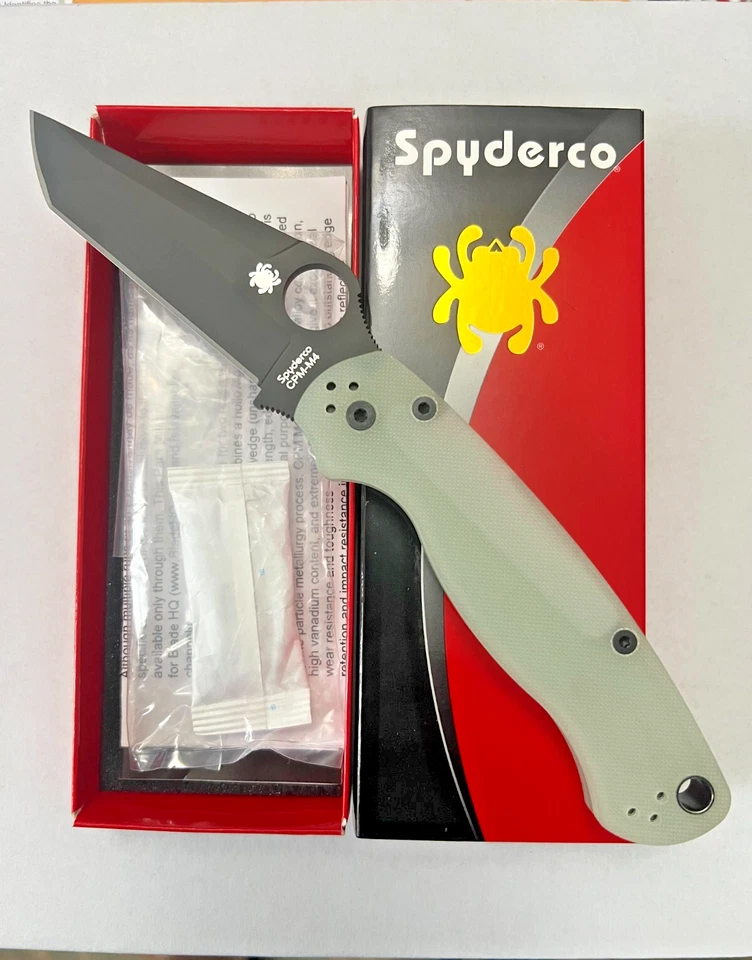 Spyderco Paramilitary 2 - PM2 -Jade CPMMM4 DLC Black Tanto RARE -