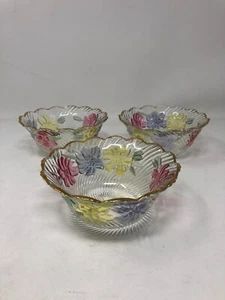 Set of 3 Gold Rim Pressed Glass Floral Swirl Pattern Cereal Desert Berry Bowls - Bild 1 von 12