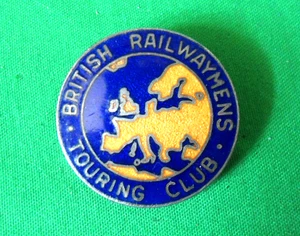 Vintage 1950s British Rail Railwaymens Touring Club Metal Enamel Badge 35mm - Picture 1 of 3