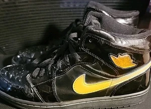 Größe 10 - Nike Air Jordan 1 Retro Metallic Gold 2003 136085-070 Größe 10,5 - Bild 1 von 6