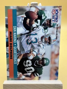 1991-Pro Set-#210-Dan Marino-Miami Dolphins - Picture 1 of 2