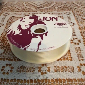 Vintage Lion Ribbon Co ~Eggshell ~ 1-3/8” Wide x 100 Yards Spool ~ New/Old Stock - Picture 1 of 2