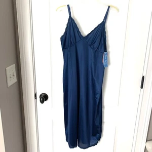 Dixie Belle Made In USA Adjustable Strap Slip Lace Size 38 Vintage Blue New NOS - Picture 1 of 8