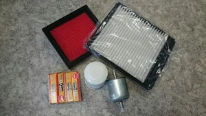 Inspektionspaket Filter + Zündkerzen für Nissan Micra K11 1,4 60KW 2000-2003 - Imagen 1 de 1