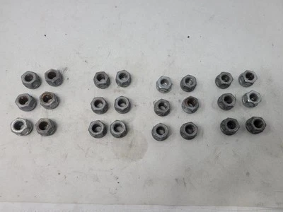 GMC Yukon 2013 OEM juego de 24 tuercas 14 mm 14x1,5 mm Foto 1 de 3