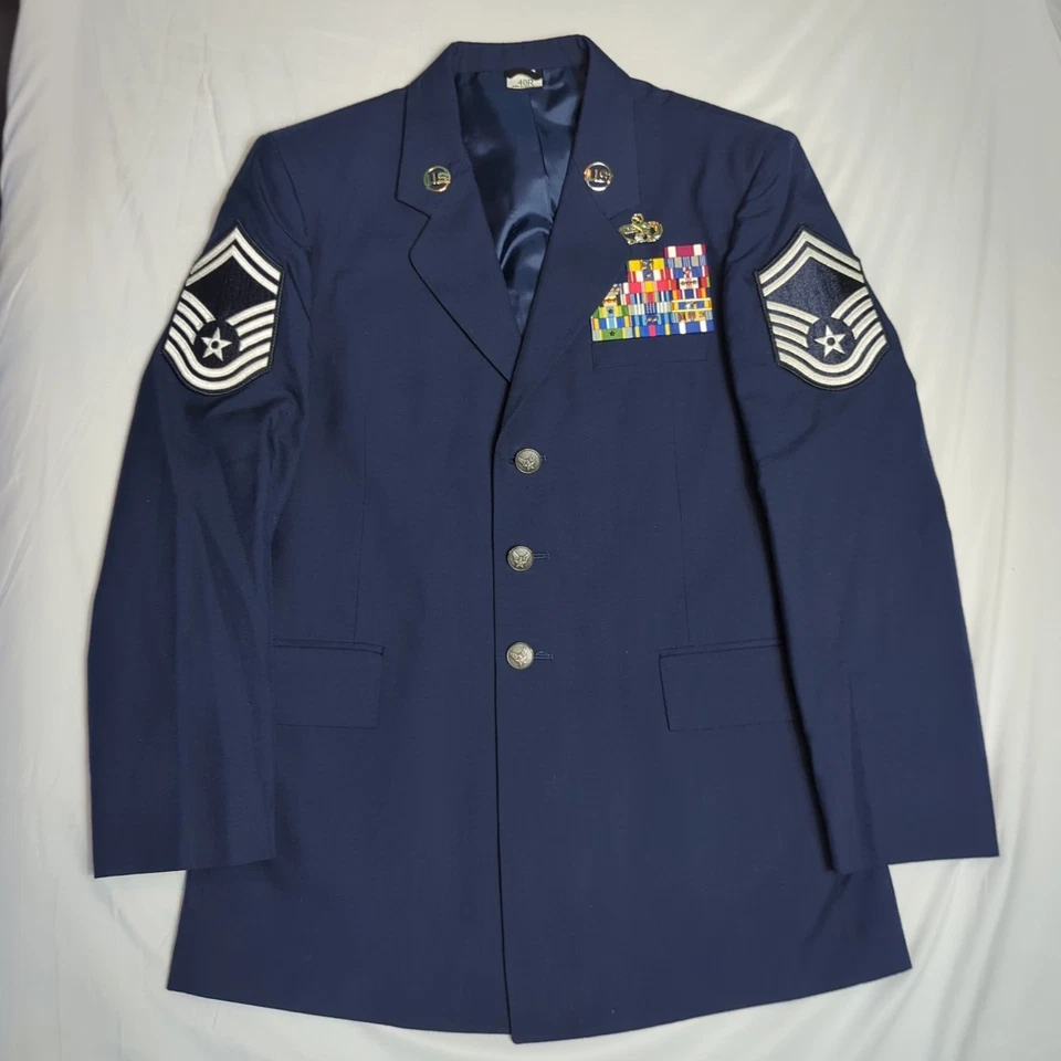 AIR FORCE Vtg SERGE AF 1620 Blue Ribbon Bar Decorated Coat JACKET 8405 Men's 40R - Image 1 of 4