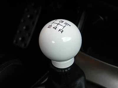 VMS FING FAST SHIFT KNOB WHITE 5 SPEED FOR SUBARU IMPREZA & WRX SHIFTER M12X1.25 - Image 1 of 4