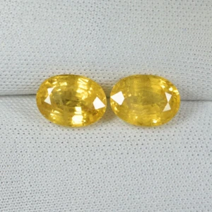 4.40Cts Amazing Fire Natural Yellow Sapphire Oval Pair....!!!!! - Picture 1 of 2