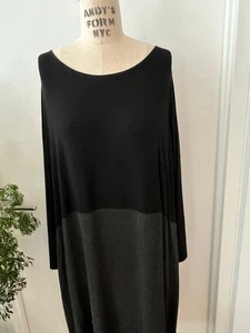 EILEEN FISHER italienisches Garn Langarm Color Block Midikleid in grau und schwarz - Bild 1 von 7