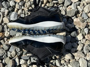 Air Jordan 11 Retro Nike 378039-011 Basketball schwarz weiß Jubiläum Jugend Gr. 10C - Bild 1 von 6