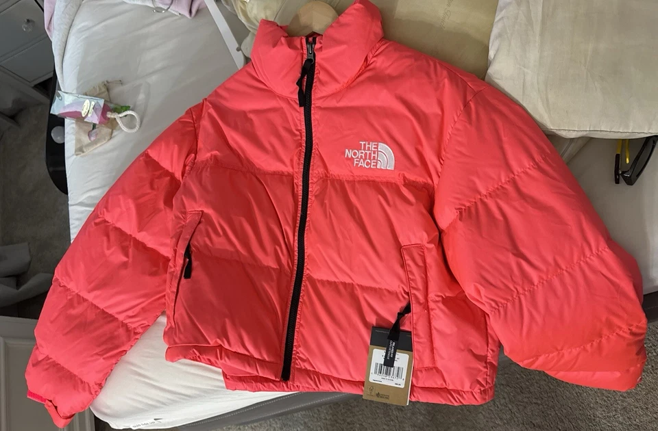 Chaqueta grande cara norte recortada. Nunca usado  Foto 1 de 1