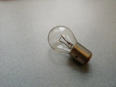 BONITO LIMPIO USADO ORIGINAL ORIGINAL PORSCHE 914 914-6 HELLA BOMBILLA ANTINIEBLA 1970-74 Foto 1 de 3