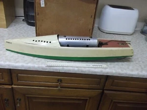 BOWMAN STEAM LAUNCH EAGLE -UNTESTED -BURNER PRESENT -BOWMAN WOOD PANEL A COPY ? - Picture 1 of 10