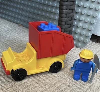 Vintage LEGO DUPLO Town Set Number 2634 Truck COMPLETE No Box or Instructions - Image 1 of 4