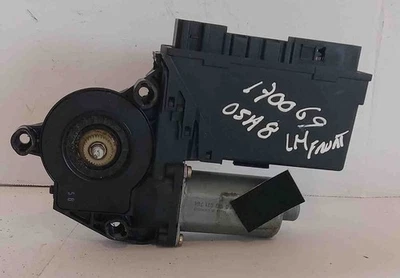 Audi A8 LH 2005 ventana delantera identificación del motor 4E1959801B usado OEM Foto 1 de 4