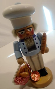Original Steinback Nutcracker Bread Baker with Basket 11" Tall - Picture 1 of 10