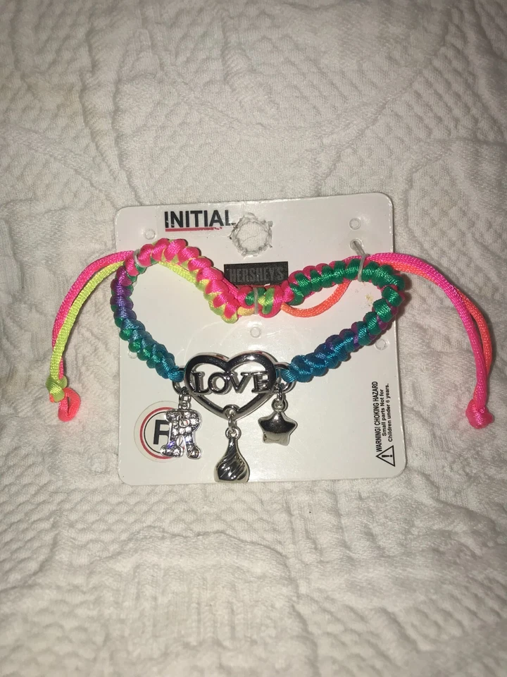 NUEVO Brazalete Hershey Chocolate Kiss Ajustable Arco Iris Estrella Corazón Amor Inicial R Foto 1 de 1