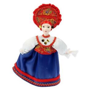 Bambola tradizionale d'artista in tessuto 18 cm in costume nazionale russa