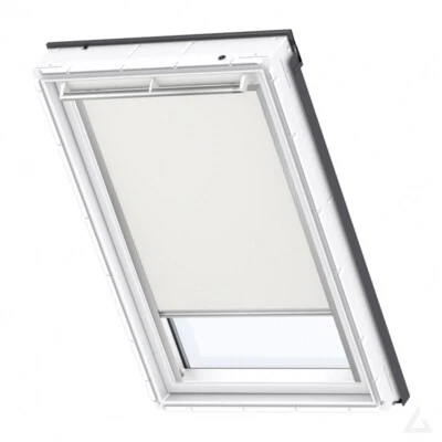 Persianas eléctricas oscuras Velux DML MK06 1085S 78cms x 118cms beige Foto 1 de 4