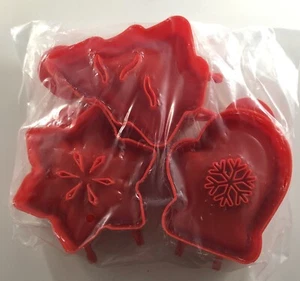 Set of 3 - Holiday Hand Pie Molds - SNOWFLAKE, MITTEN &TREE - Dough Press - New - Picture 1 of 6