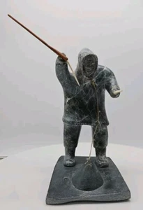 Vintage Inuit Eskimo Fishing Soapstone Carving Figure Statue 8" Retired Museum - Picture 1 of 9