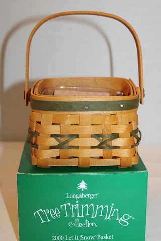 LONGABERGER LET IT SNOW BASKET,  TIE, PROTECTOR,  BOX, CARD, GREEN, 2000 Cover