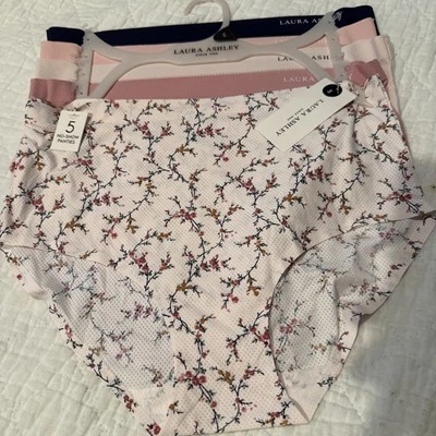 Paquete de 5 bragas calzoncillos ropa interior rosa floral Laura Ashley talla pequeña sin mostrar Foto 1 de 4