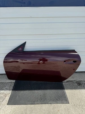 05-11 Panel de puerta exterior delantero izquierdo lado conductor mercedes r171 slk350 borgoña Foto 1 de 4