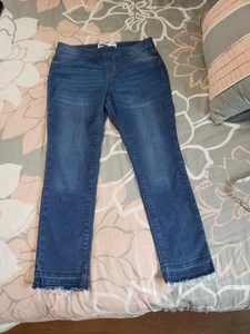 Old Navy Skinny Crop Jeans Girls Sz X-large (14/16) Blue Raw Hem Adj Waist NWOT - Picture 1 of 10