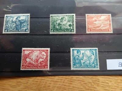 Third Reich 1933, Wagner Operas complete Set B-perforation in MNH . See photos. - Image 1 of 4