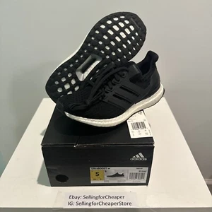 NEW adidas UltraBoost 4.0 Core Black / White Boost 2017 BB6149 Size 5 W Womens - Picture 1 of 17