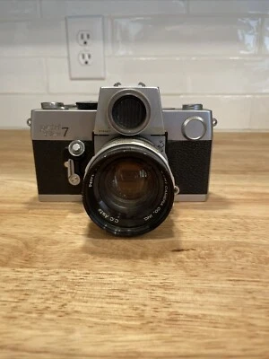 Cámara ojo de buey Petri Flex 7 SLR con lente 55 mm 1,8 Foto 1 de 4