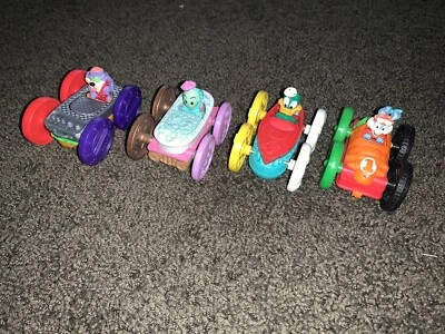 Винтажный 1990 McDonalds Happy Meal Looney Tunes крошечные мультяшки Flip автомобиля лот из 4 - Изображение 1 из 2