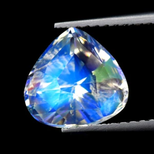2.33Ct Pear _ Exclusive Top Grade Untreated Faceted Rainbow Moonstone - Picture 1 of 3