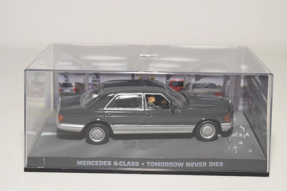 B5 1:43 UNIVERSAL HOBBY JAMES BOND 007 MERCEDES-BENZ CLASSE S DOMANI MUORE CO... - Immagine 1 di 4