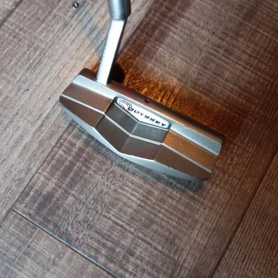 Mazza da golf Odyssey White Hot Silver putter Red Dot Face Design nuova - Immagine 1 di 4
