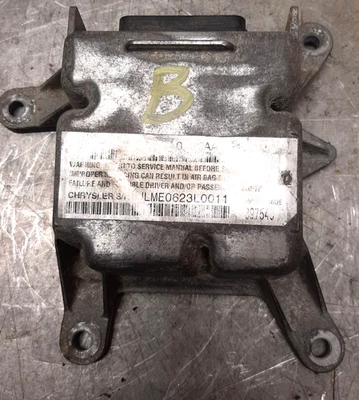 Módulo bolsa chasis Jeep TJ Wrangler centro del tablero se adapta a 02-03 ENVÍO GRATUITO Foto 1 de 4