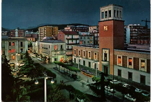 cp 335 1977 BATTIPAGLIA (Salerno) Notturno - VG - Ed. MCS Matonti - Foto 1 di 1