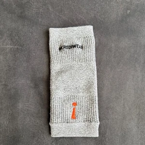 Incrediwear Grey Compression Sleeve For Pain Relief & Recovery - Picture 1 of 3