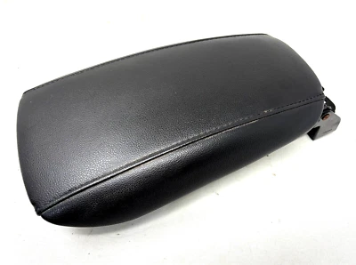 Крышка подлокотника центральная консоль Ford Fusion 2013-2016 годов выпуска черная кожа стежок пепла изготовитель оборудования - Изображение 1 из 4